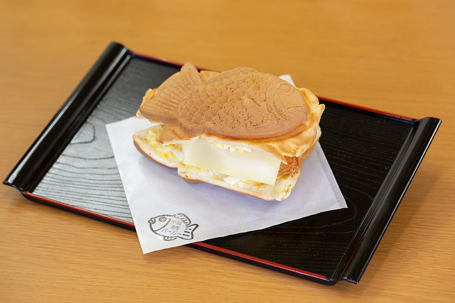 千歳鯛バーガー